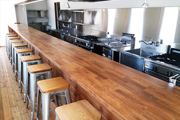 case_015_restaurant