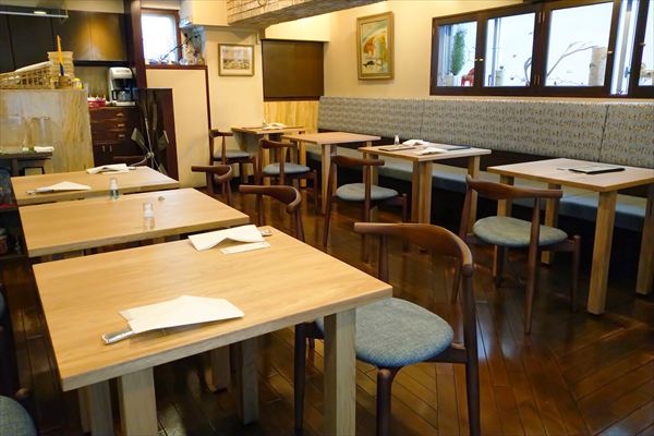 case_017_restaurant