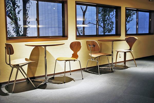 case_030_office