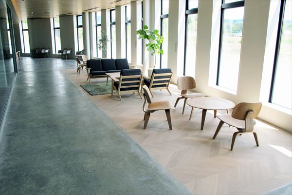 case_094_office